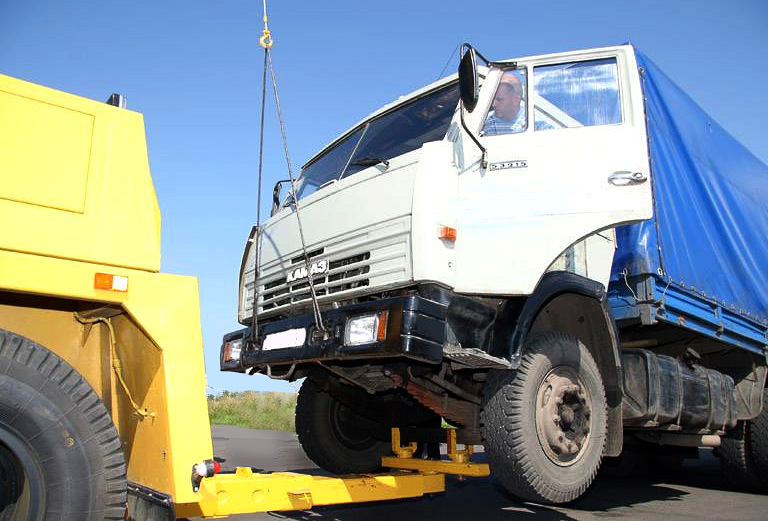 Буксировка грузовика daewoo novus ultra кран манип из Санкт-Петербурга в Салавата